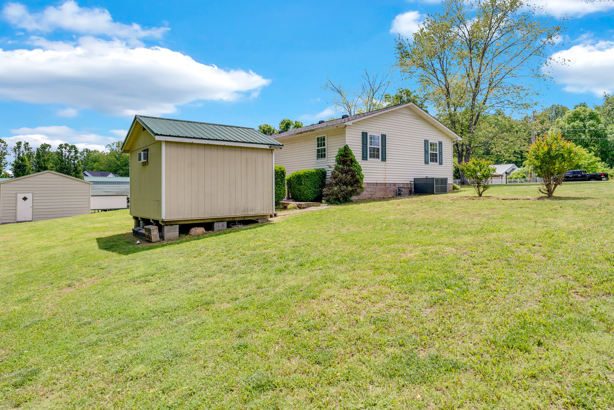 477 Pine Grove Road Smithville, TN 37166 - Photo 10 of 36 Gallery Image 10