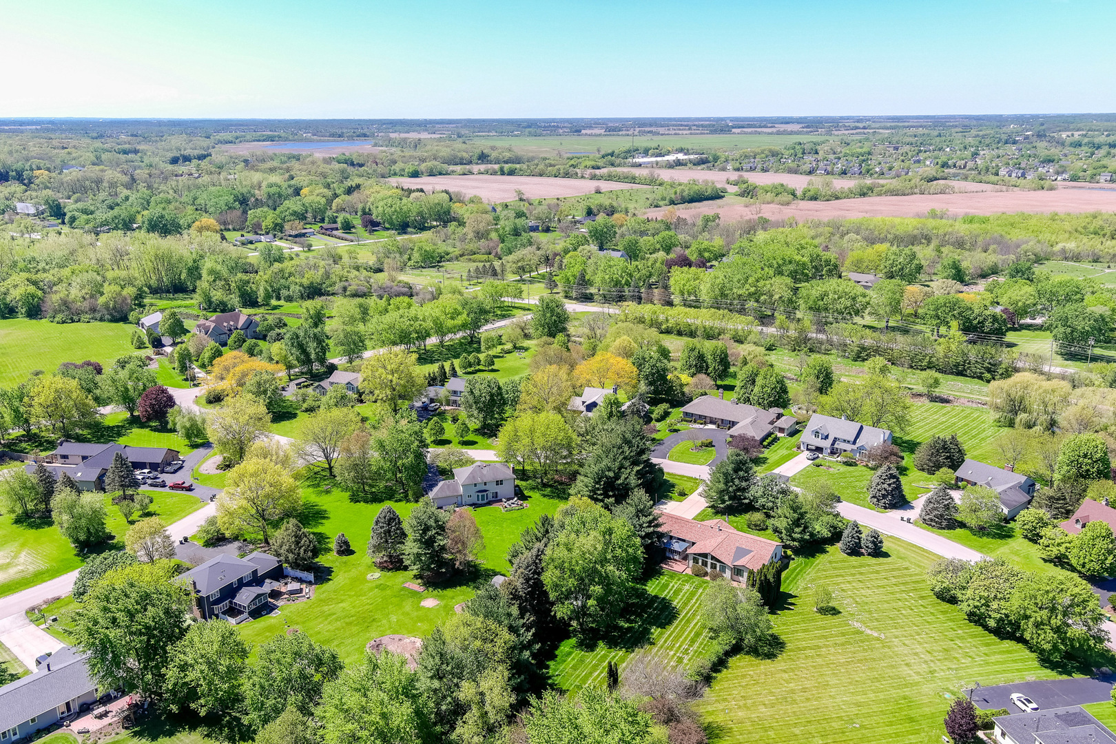S885 Spring Green Way Batavia, IL 60510 - Photo 39 of 42