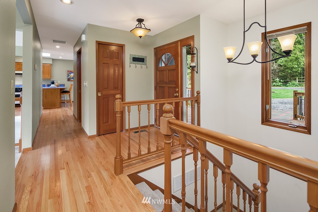 18922 High Rock Road Monroe, WA 98272 - Photo 3 of 25