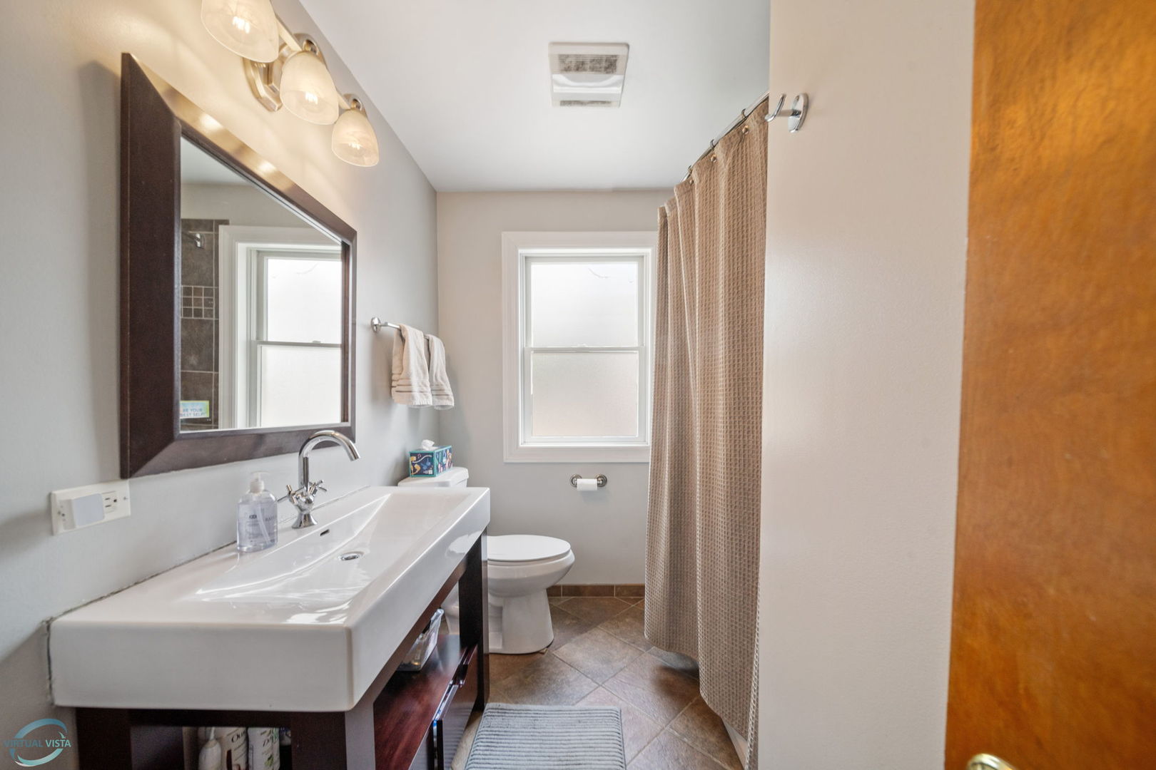 755 Spring Road Elmhurst, IL 60126 - Photo 11 of 22 Gallery Image 11