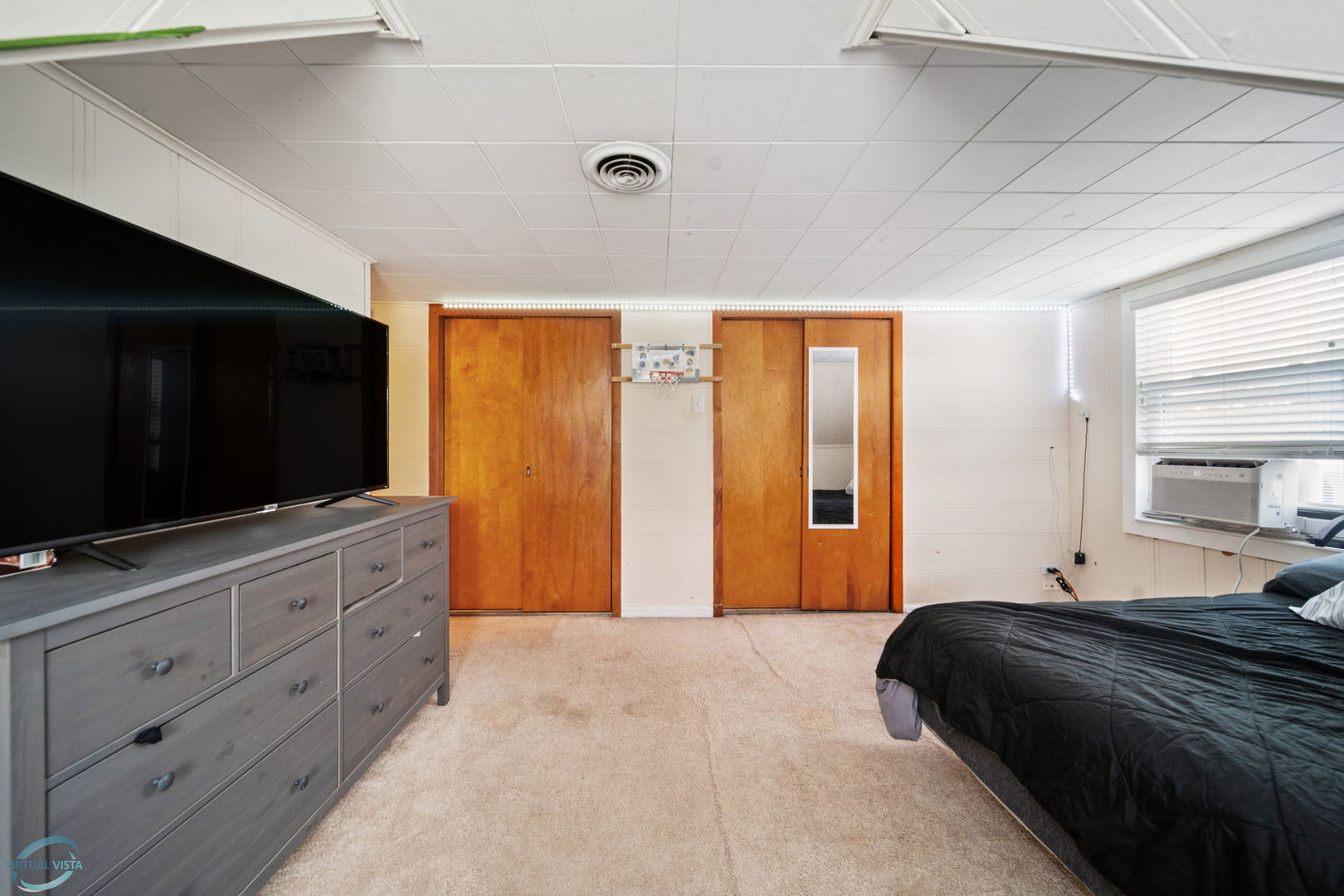 755 Spring Road Elmhurst, IL 60126 - Photo 13 of 22 Gallery Image 13