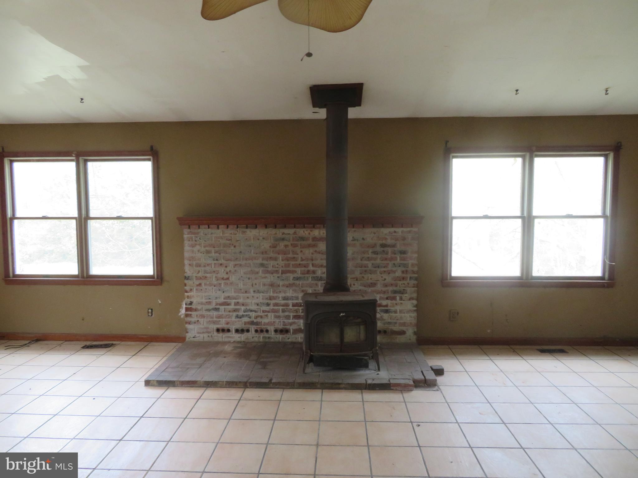 335 Magnolia Road Pemberton, NJ 08068 - Photo 6 of 26