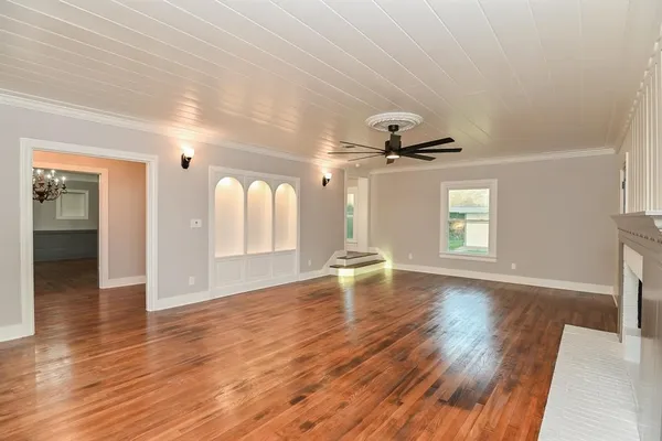 $419,500 | 1031 Meyer Street, Sealy, TX 77474