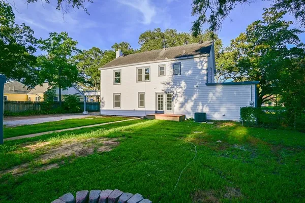 $419,500 | 1031 Meyer Street, Sealy, TX 77474