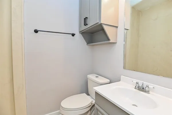 $419,500 | 1031 Meyer Street, Sealy, TX 77474