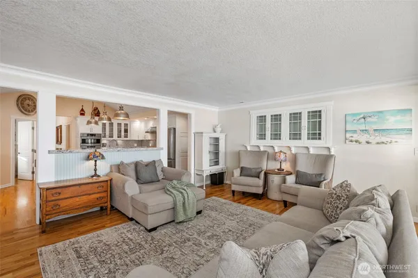 $1,050,000 | 609 Shore Drive, Bremerton, WA 98310