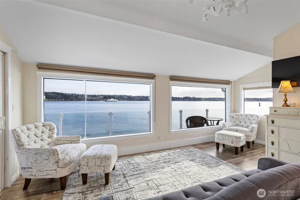 $1,050,000 | 609 Shore Drive, Bremerton, WA 98310