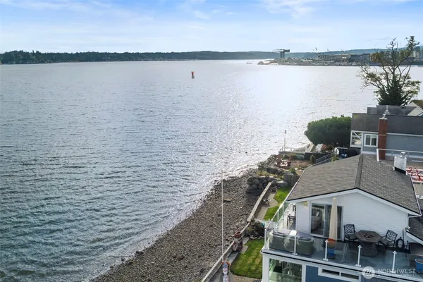 $1,050,000 | 609 Shore Drive, Bremerton, WA 98310