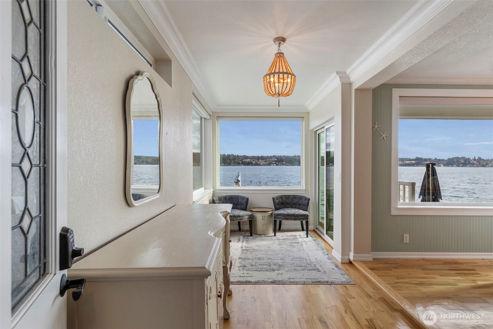 609 Shore Drive Bremerton, WA 98310 - Photo 9 of 39