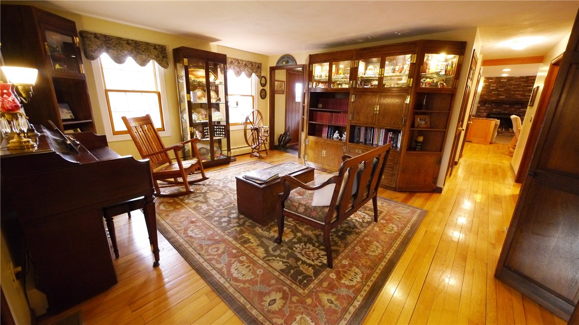 73 Sweet Farm Road Portsmouth, RI 02871 - Photo 14 of 36 Gallery Image 14
