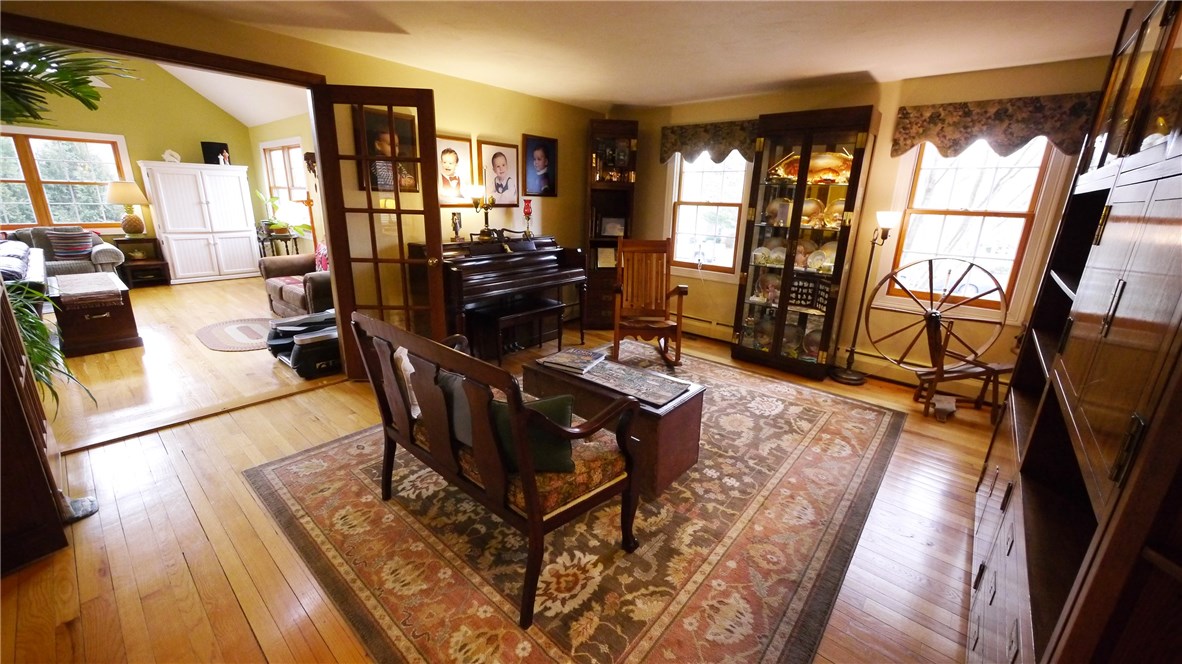 73 Sweet Farm Road Portsmouth, RI 02871 - Photo 15 of 36 Gallery Image 15