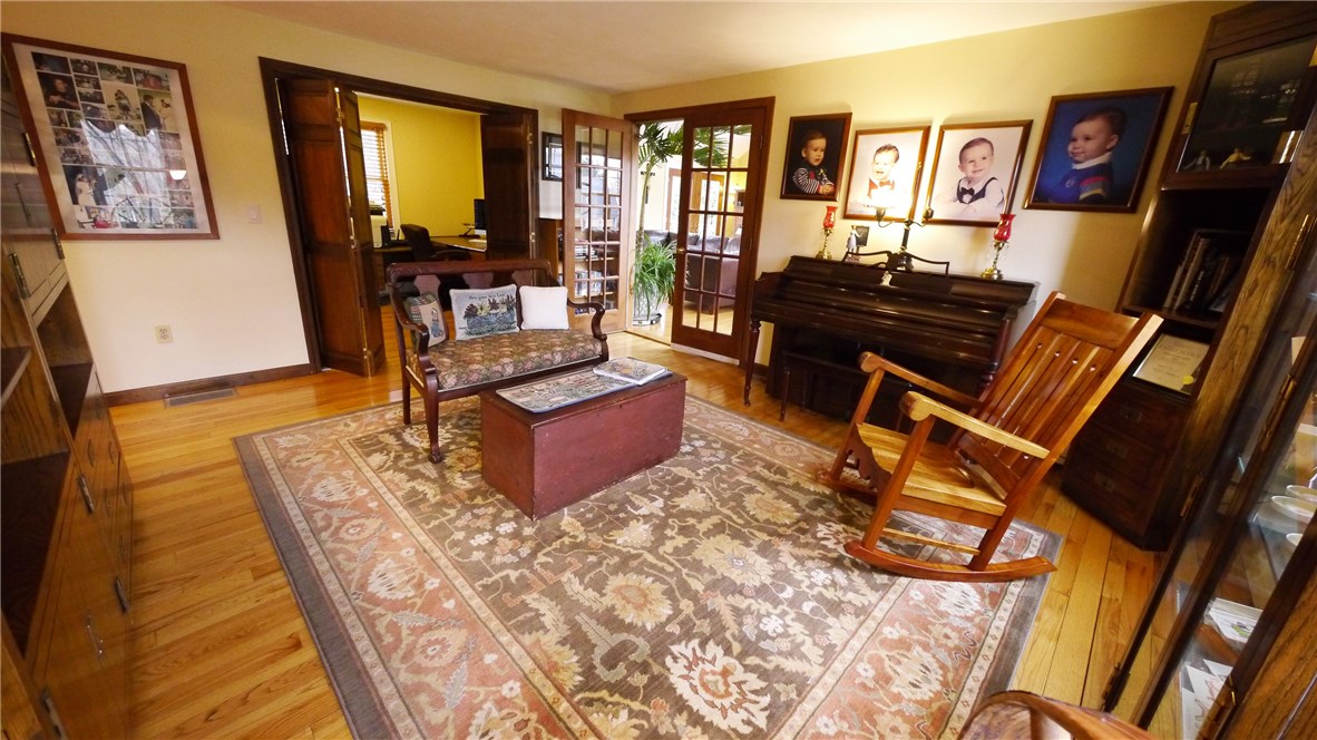 73 Sweet Farm Road Portsmouth, RI 02871 - Photo 16 of 36 Gallery Image 16
