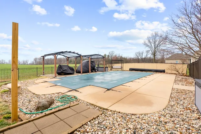 $500,000 | 11497 Crocus Court, Plymouth, IN 46563