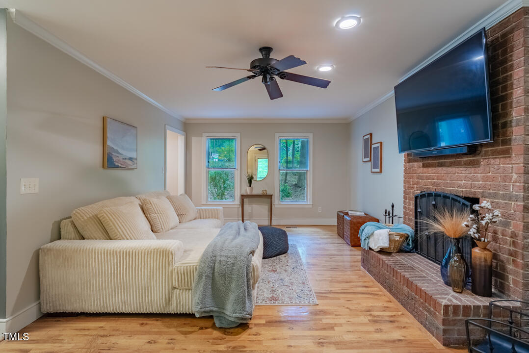 20 Strawberry Ridge Lane Durham, NC 27713 - Photo 13 of 28 Living Room