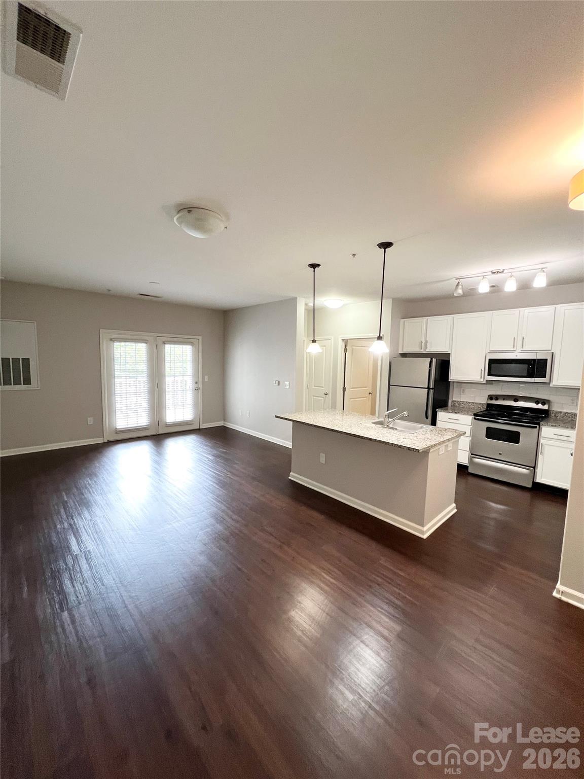 4310 Park Road, Unit 404 Charlotte, NC 28209 - Photo 7 of 10