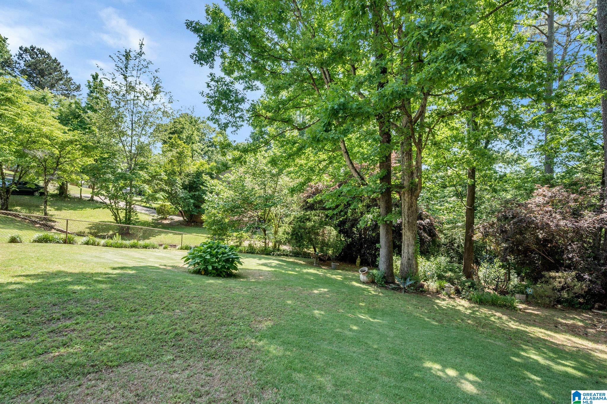 3004 Tall Tree Lane Adamsville, AL 35005 - Photo 8 of 30