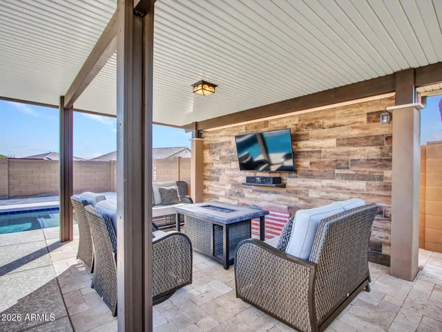 $869,000 | 3715 West Teresa Drive, New River, AZ 85087