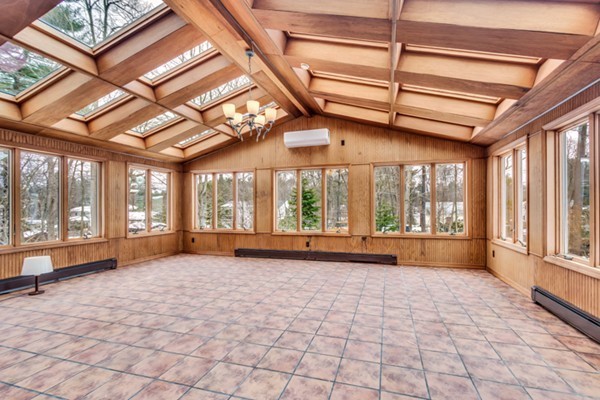 26 Princeton Road Burlington, MA 01803 - Photo 2 of 23 Gallery Image 2