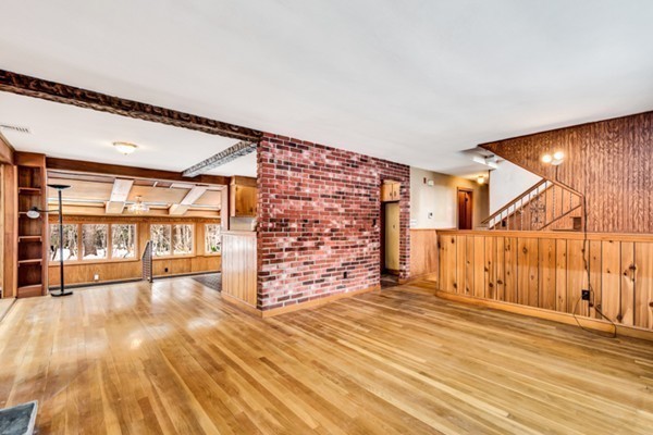 26 Princeton Road Burlington, MA 01803 - Photo 8 of 23 Gallery Image 8
