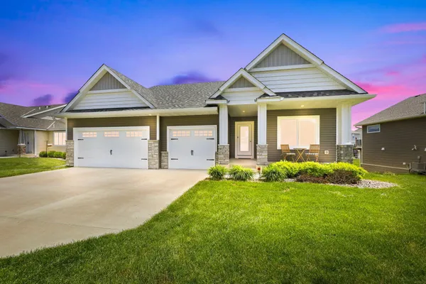 $530,000 | 19021 Johnson Street, Elk River, MN 55330