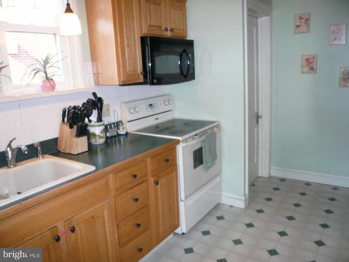 508 March Street Shillington, PA 19607 - Photo 14 of 25 Gallery Image 14