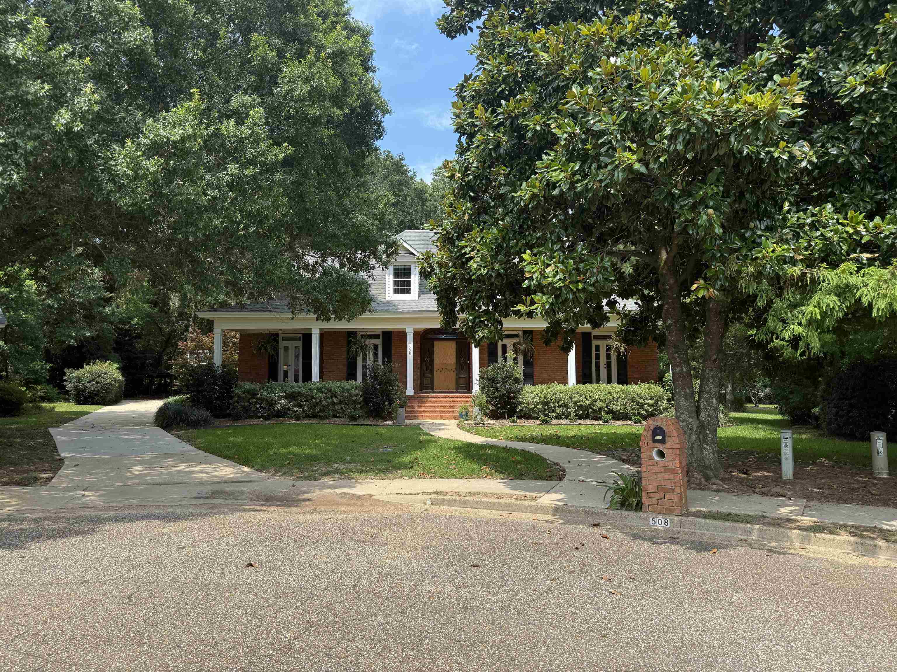 508 Barbara Court Daphne, AL 36526 - Photo 1 of 16 Front Of Structure