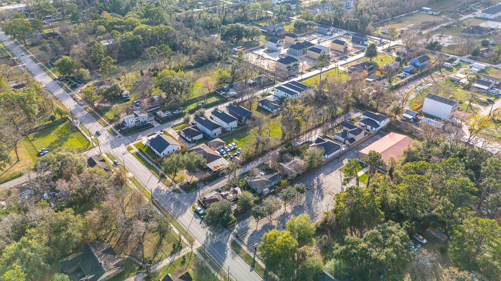5907 Knox Street Houston, TX 77091 - Photo 7 of 9 a city view with tall trees