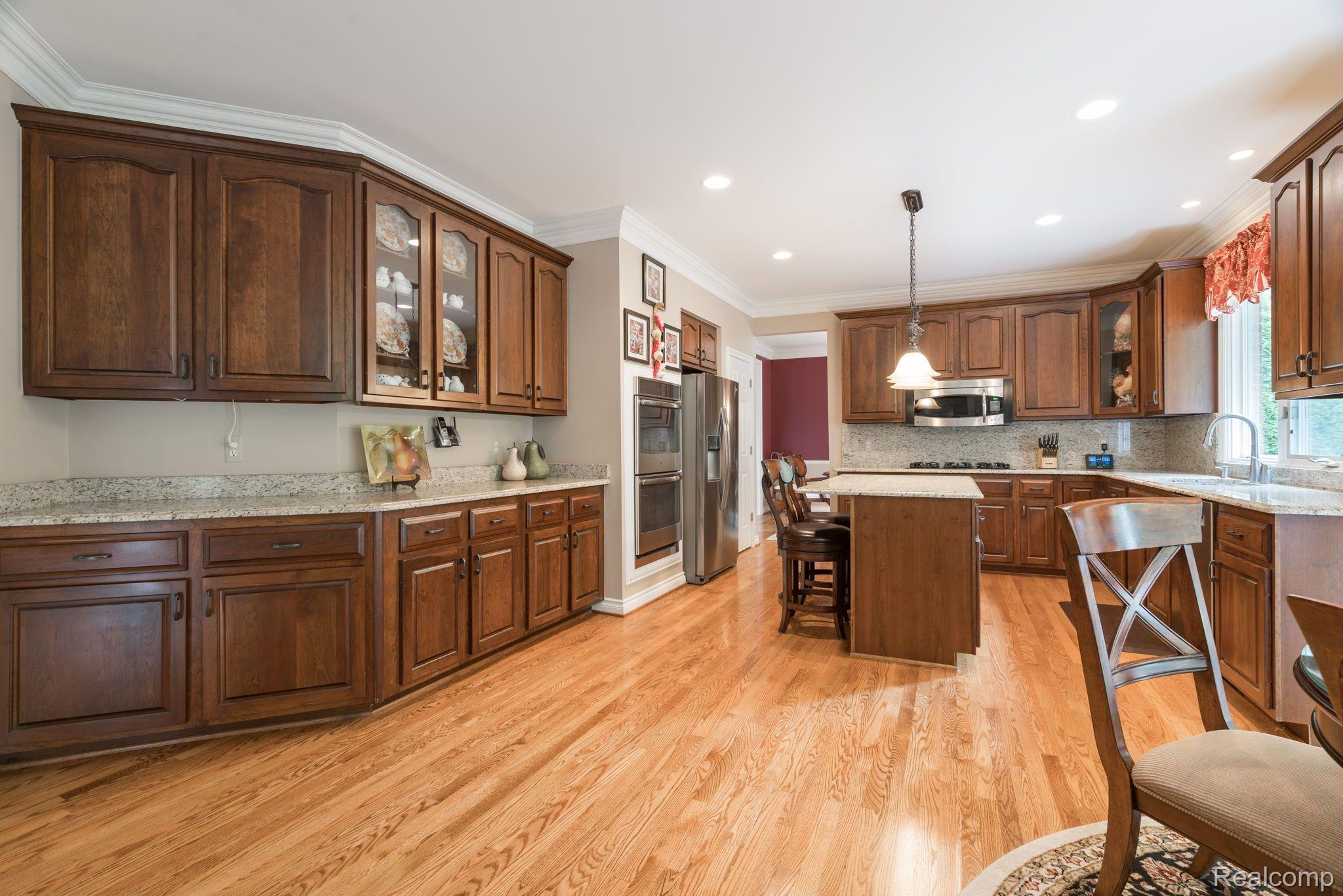 1619 Springview Court Rochester, MI 48307 - Photo 19 of 62 Gallery Image 19
