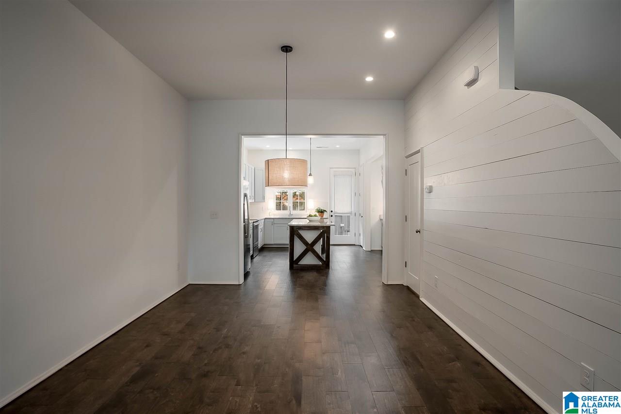 661 Rumble Avenue Birmingham, AL 35213 - Photo 4 of 25