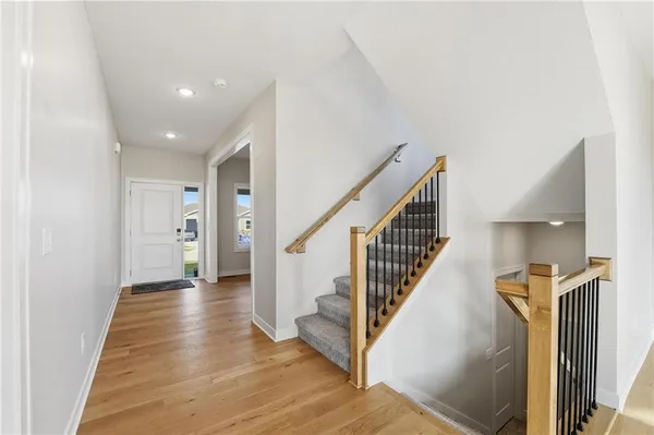 $544,950 | 1917 Southwest Hightown Drive, Lee's Summit, MO 64082
