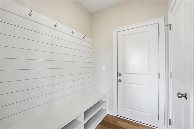 $525,000 | 1917 Southwest Hightown Drive, Lee's Summit, MO 64082