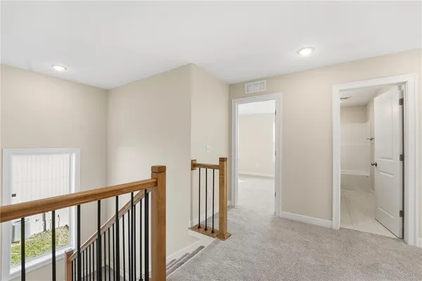 $544,950 | 1917 Southwest Hightown Drive, Lee's Summit, MO 64082