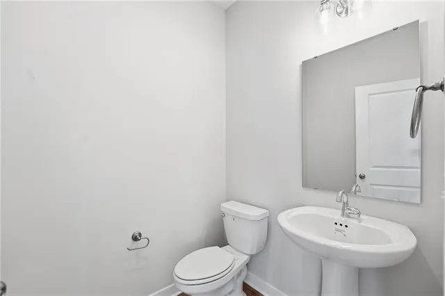 $525,000 | 1917 Southwest Hightown Drive, Lee's Summit, MO 64082