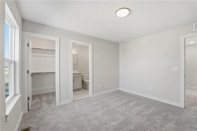 $525,000 | 1917 Southwest Hightown Drive, Lee's Summit, MO 64082