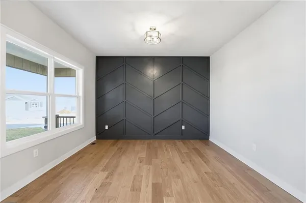 $544,950 | 1917 Southwest Hightown Drive, Lee's Summit, MO 64082