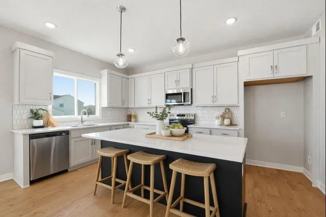 $525,000 | 1917 Southwest Hightown Drive, Lee's Summit, MO 64082