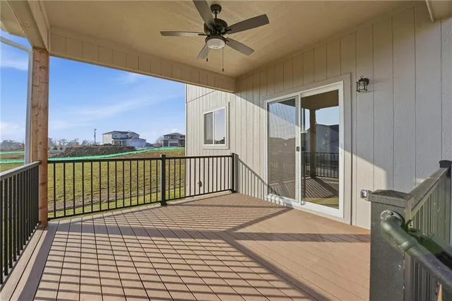 $525,000 | 1917 Southwest Hightown Drive, Lee's Summit, MO 64082