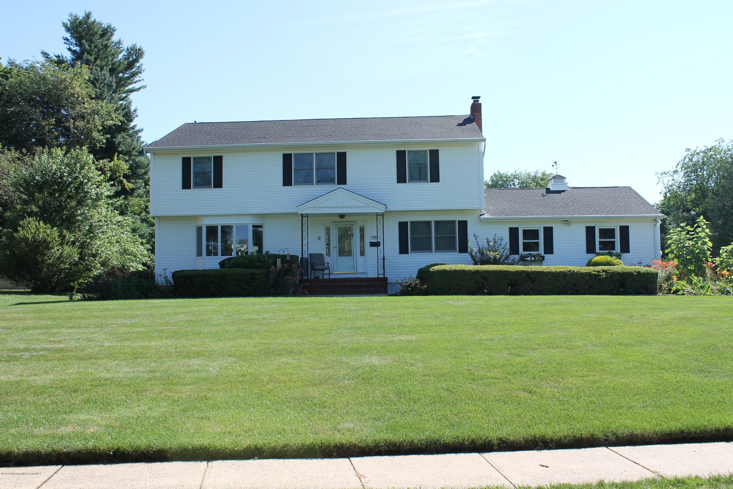 266 Kings Mountain Road Freehold, NJ 07728 - Photo 2 of 37 IMG_1176