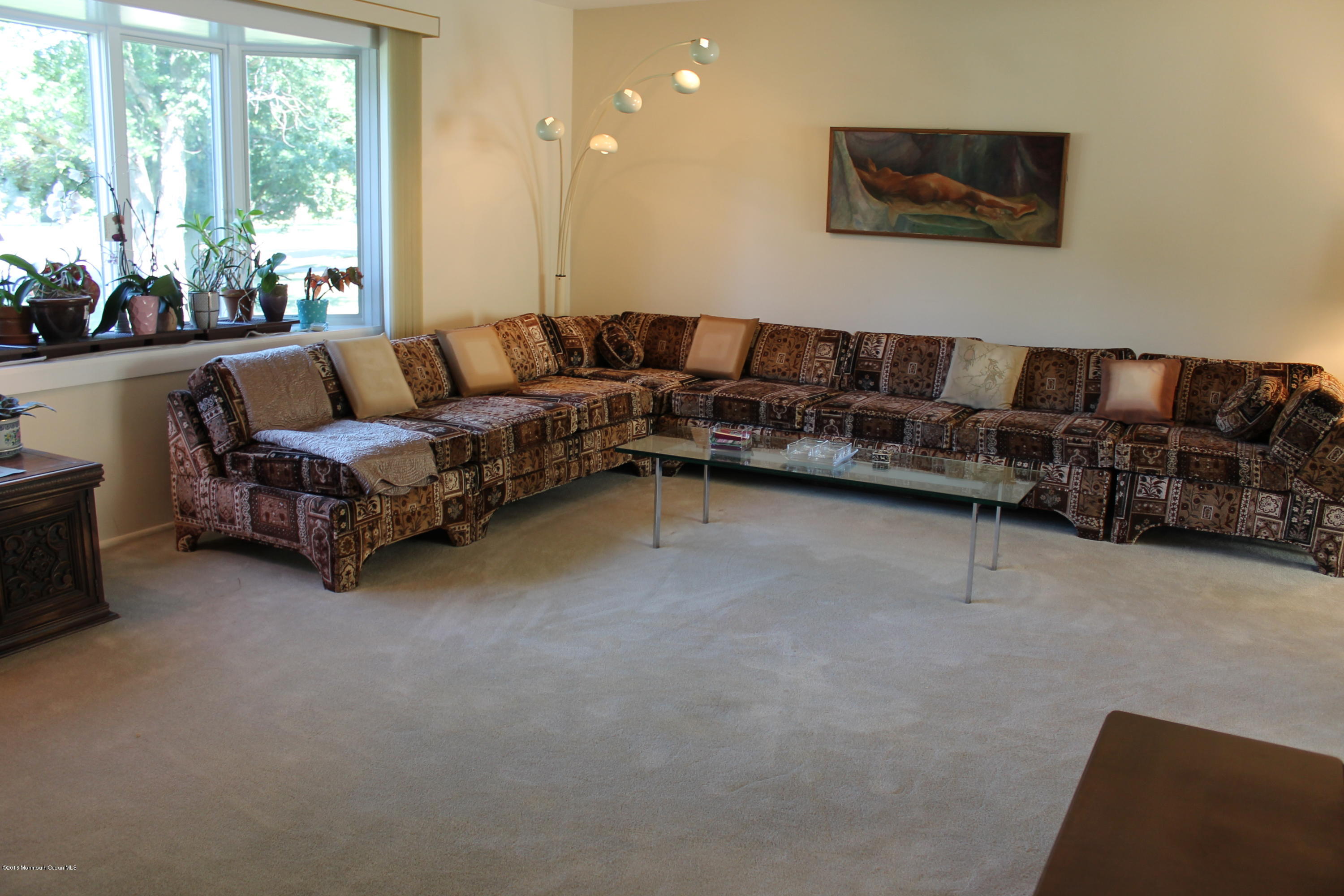 266 Kings Mountain Road Freehold, NJ 07728 - Photo 10 of 37 IMG_1120