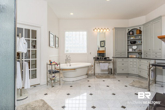 123 Old Mill Road Fairhope, AL 36532 - Photo 17 of 26 Master Bath