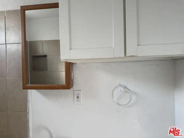 $2,600 | 5042 Ferndale Street, Los Angeles, CA 90016