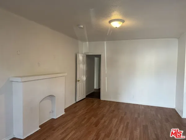 $2,600 | 5042 Ferndale Street, Los Angeles, CA 90016