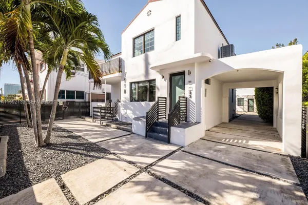 $1,990 | 7910 Byron Avenue, Unit 3, Miami Beach, FL 33141