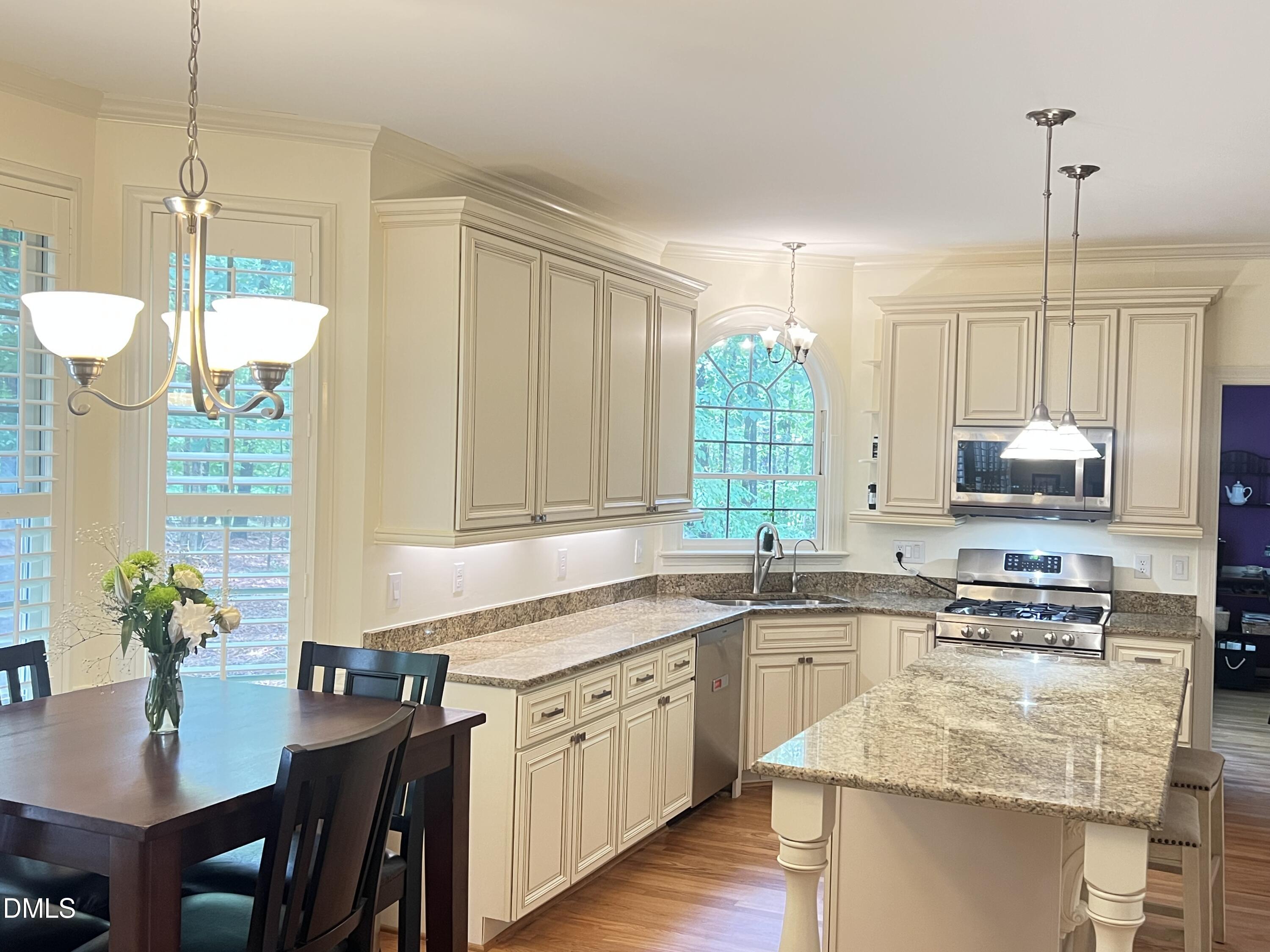 2509 Barton Ridge Court Raleigh, NC 27613 - Photo 15 of 64