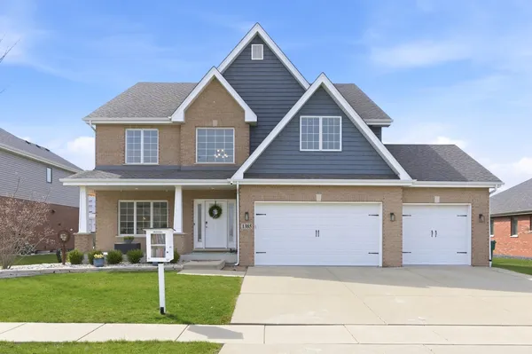 $857,900 | 1385 Overton Drive, Lemont, IL 60439