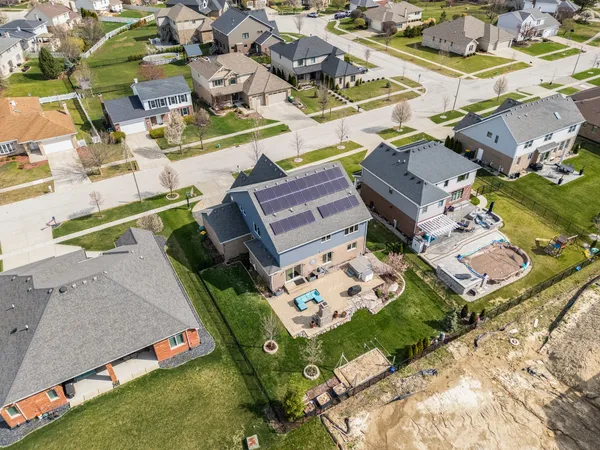$857,900 | 1385 Overton Drive, Lemont, IL 60439