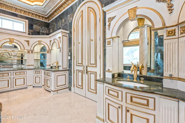 $2,950,000 | 103 Riverbriar Road, Lafayette, LA 70503