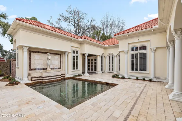$2,950,000 | 103 Riverbriar Road, Lafayette, LA 70503