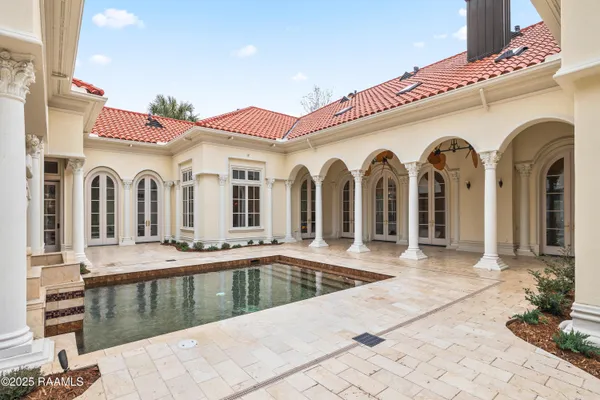 $2,950,000 | 103 Riverbriar Road, Lafayette, LA 70503