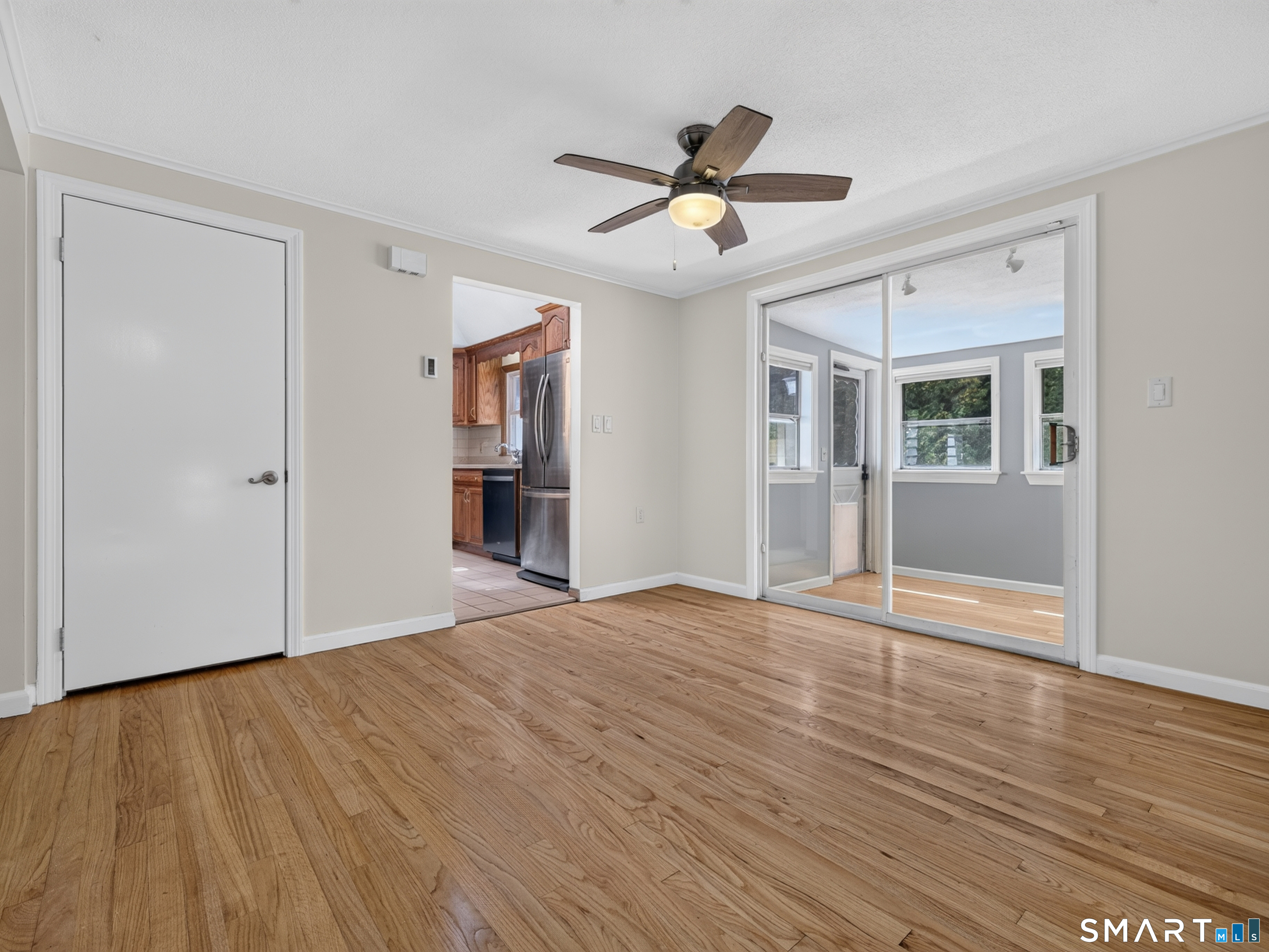 17 Sycamore Road East Lyme, CT 06357 - Photo 7 of 29 Gallery Image 7